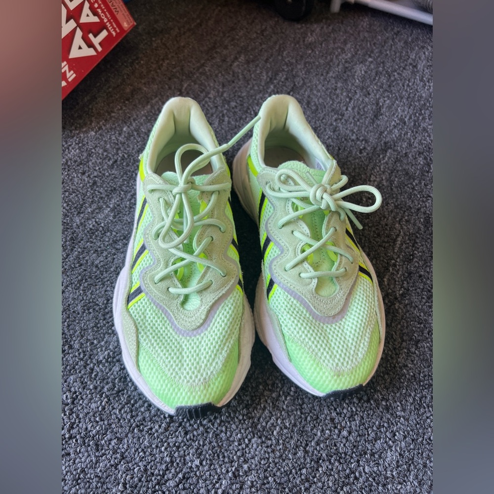 Adidas Osweego Size 5 Mens & 6.5 Women’s